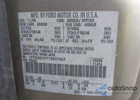 2001 Ford F-250 Lariat/Xl/Xlt z USA, uszkodzony, nr VIN 1FTNX21F71EB37067